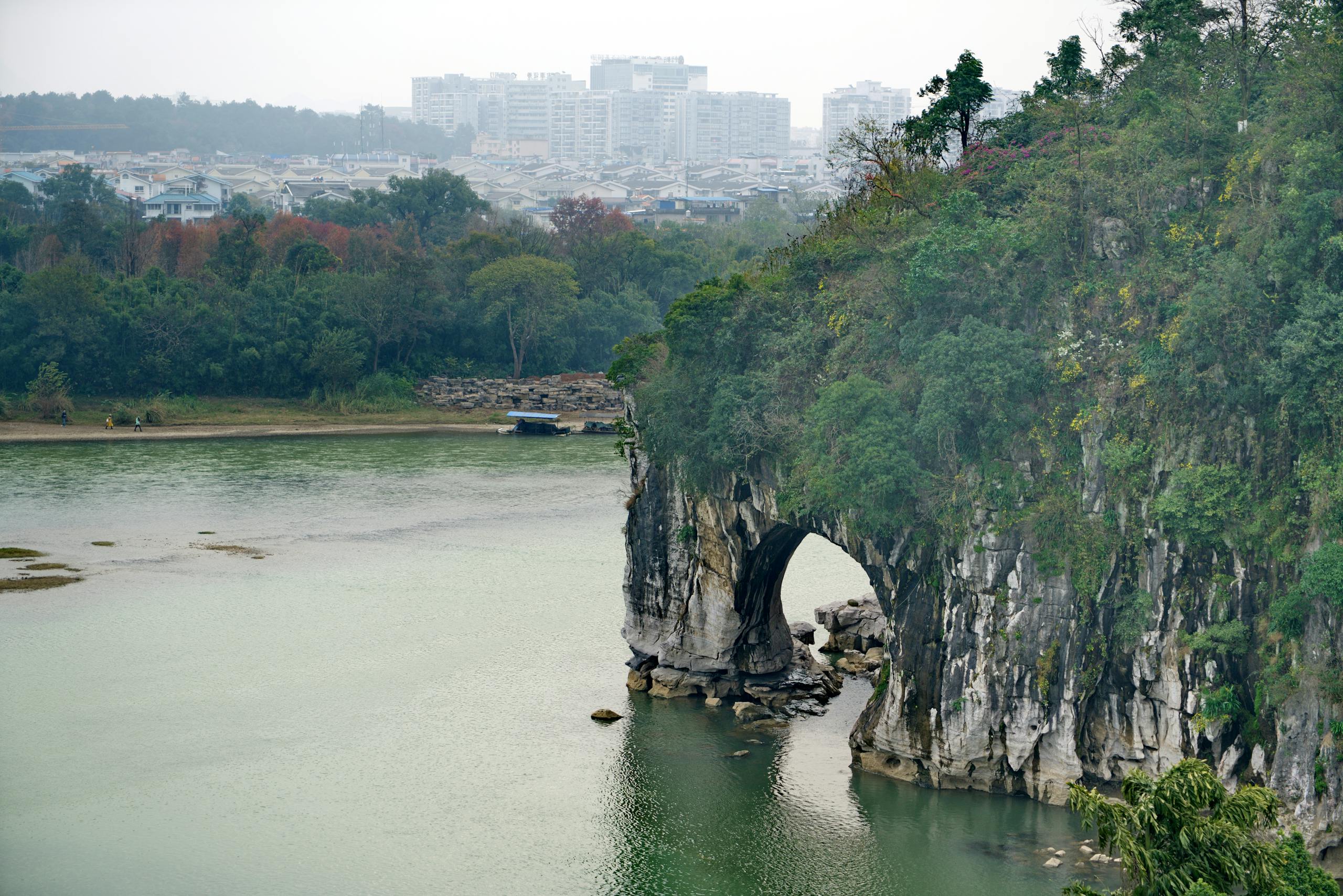 Elephant Trunk Hill natural arch